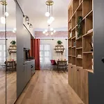 Aparthotel Polpo & Bistro