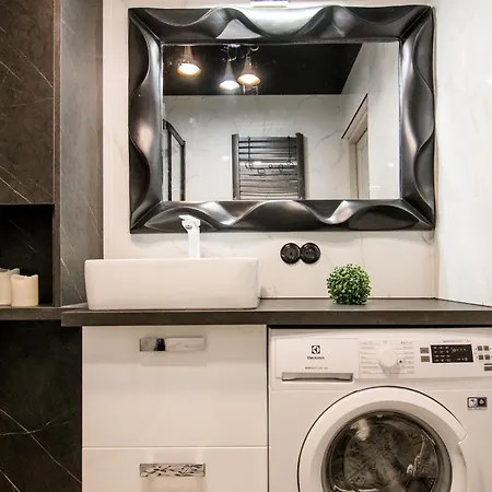 Polpo Aparthotel & Bistro