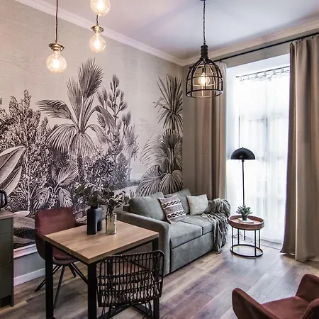 Апарт-отель Polpo & Bistro 3*