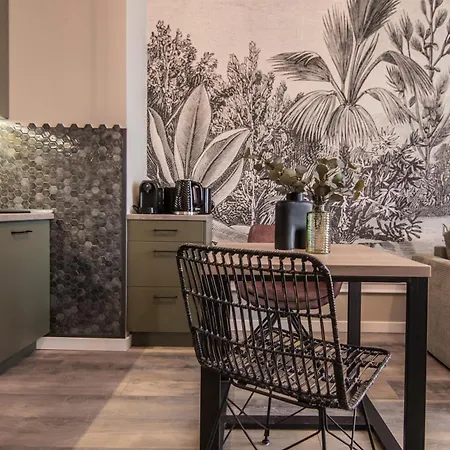 Polpo & Bistro Апарт-отель 3*
