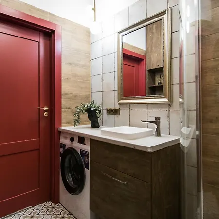 Polpo Aparthotel & Bistro Aparthotel 4*