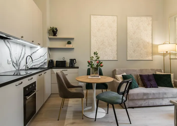 Polpo & Bistro 3* 罗兹